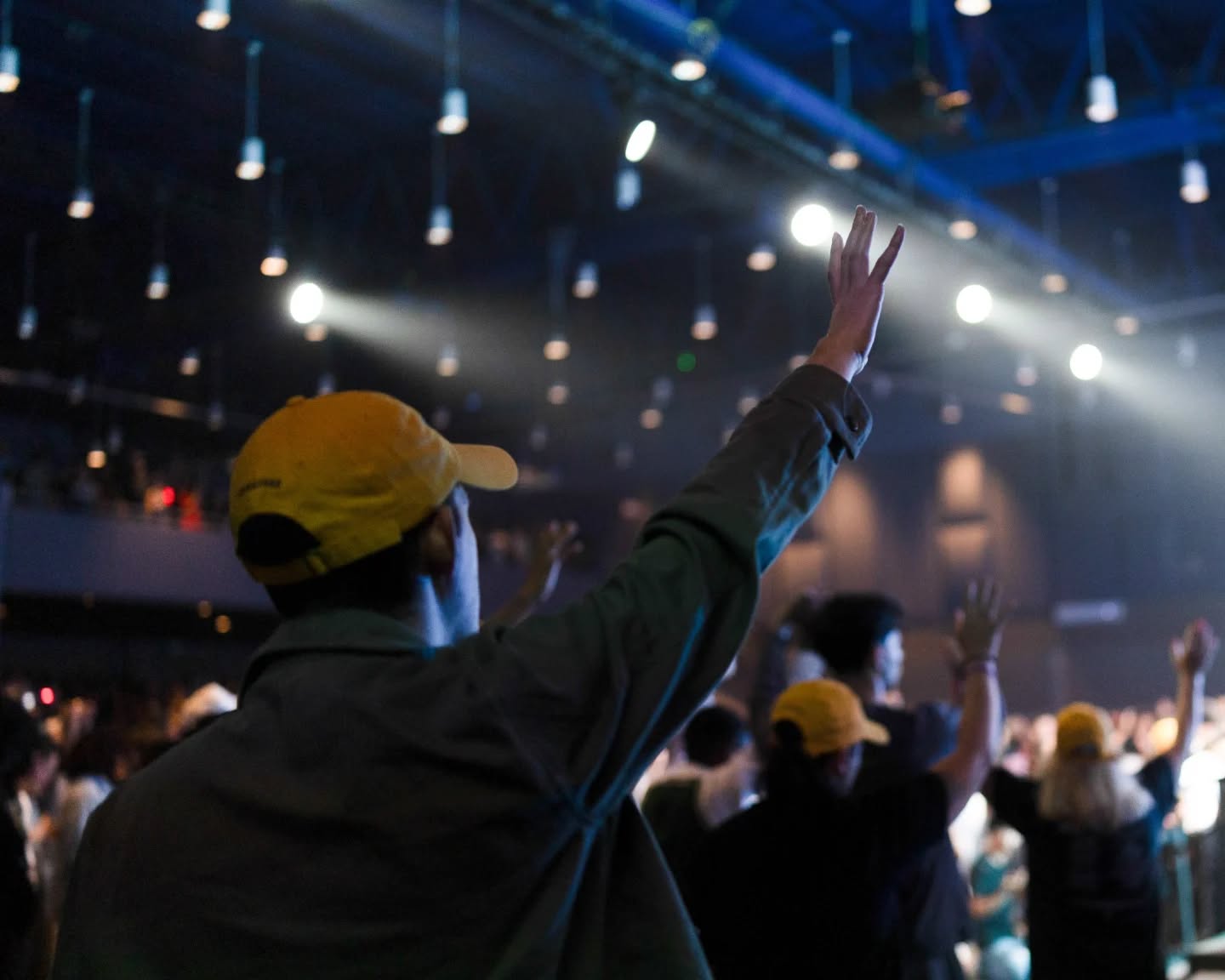 Close prayer moment at To·Gather